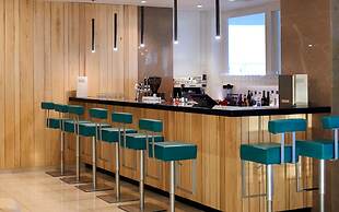 Sunrise Oasis Hotel & Waterpark