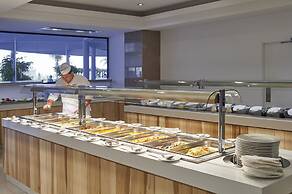 Sunrise Oasis Hotel & Waterpark