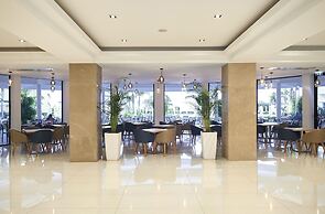 Sunrise Oasis Hotel & Waterpark