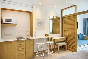 Sunrise Oasis Hotel & Waterpark