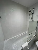 Hermitage Park Hotel