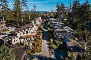 Cox Bay Beach Resort