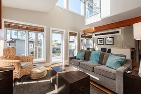 Cox Bay Beach Resort