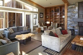 Cox Bay Beach Resort