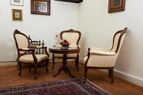Hotel Weisses Haus