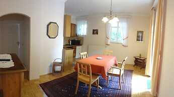 Hotel Weisses Haus