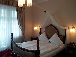 Hotel Weisses Haus