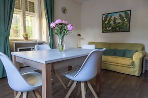 Hotel Weisses Haus