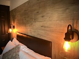 The Blue Boar Inn