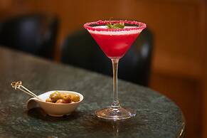 Delta Hotels by Marriott Istanbul West