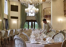 Grand Serai Congress & Spa