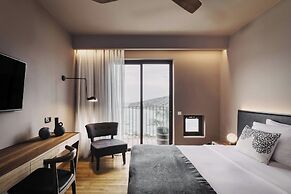 Domes of Elounda, Autograph Collection