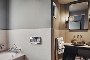 Domes of Elounda, Autograph Collection