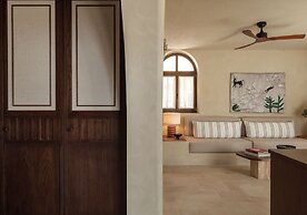 Domes of Elounda, Autograph Collection