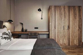 Domes of Elounda, Autograph Collection