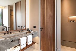 Domes of Elounda, Autograph Collection