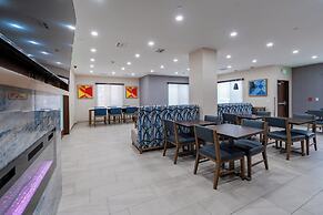 Holiday Inn Express & Suites Frazier Park by IHG