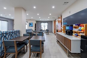 Holiday Inn Express & Suites Frazier Park by IHG