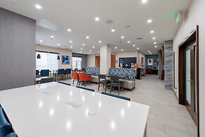Holiday Inn Express & Suites Frazier Park by IHG