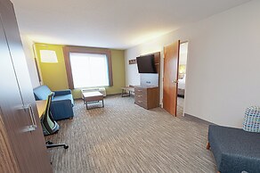 Holiday Inn Express Hotel & Suites East Lansing by IHG