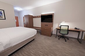 Holiday Inn Express Hotel & Suites East Lansing by IHG