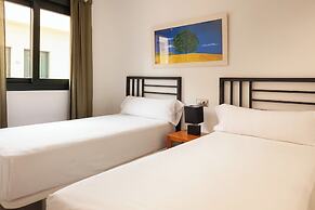 Apartamentos Playamarina