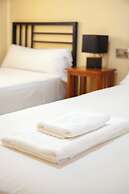 Apartamentos Playamarina