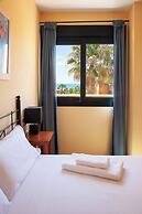 Apartamentos Playamarina