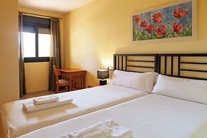 Apartamentos Playamarina