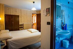 Hotel Santa San
