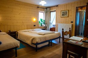 Hotel Santa San