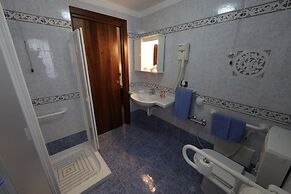 Hotel Santa San