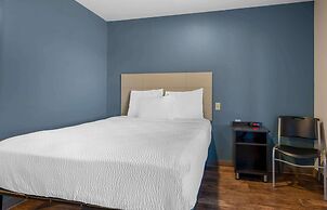 Extended Stay America Select Suites - Orlando - South