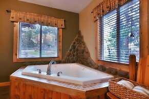 Inn on Fall River & Fall River Cabins