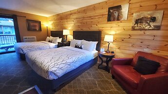 Inn on Fall River & Fall River Cabins