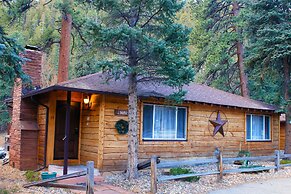 Inn on Fall River & Fall River Cabins