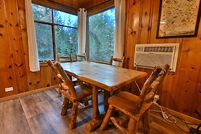 Inn on Fall River & Fall River Cabins