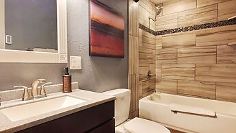 Inn on Fall River & Fall River Cabins