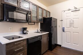 Candlewood Suites Portland Airport by IHG