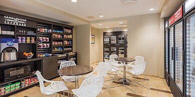 Candlewood Suites Portland Airport by IHG