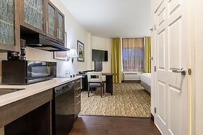 Candlewood Suites Portland Airport by IHG