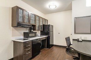 Candlewood Suites Portland Airport by IHG