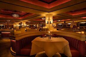 Western Village Inn & Casino by Peppermill Resorts