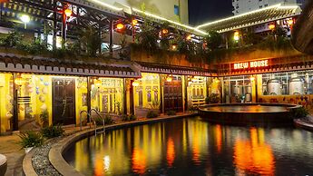 The Light Hotel and Resort