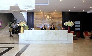 The Light Hotel and Resort