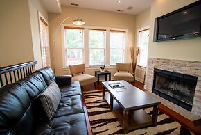 Roscoe Village Guesthouse