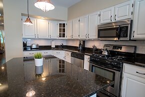 Roscoe Village Guesthouse