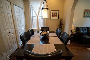 Roscoe Village Guesthouse