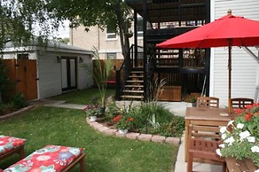 Roscoe Village Guesthouse