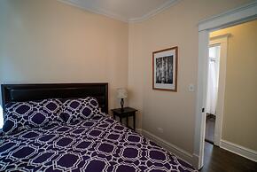 Roscoe Village Guesthouse